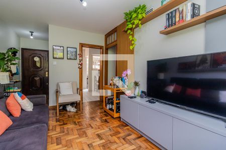 Sala de apartamento à venda com 3 quartos, 75m² em Medianeira, Porto Alegre