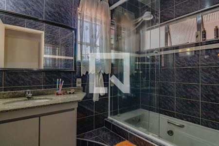 Casa à venda com 300m², 3 quartos e 3 vagasBanheiro