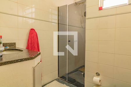 Casa à venda com 300m², 3 quartos e 3 vagasBanheiro