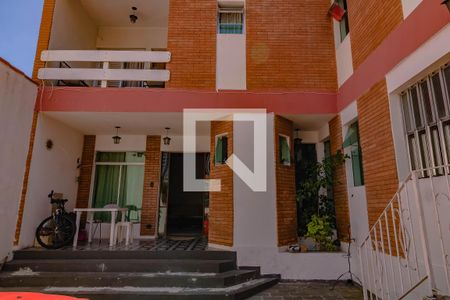 Casa à venda com 300m², 3 quartos e 3 vagasFachada