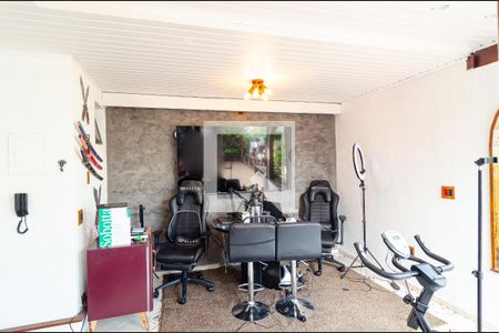 Apartamento à venda com 154m², 2 quartos e 2 vagasCobertura