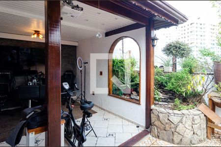 Apartamento à venda com 154m², 2 quartos e 2 vagasCobertura