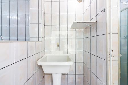 Área de Serviço  de casa para alugar com 1 quarto, 40m² em Ayrosa, Osasco