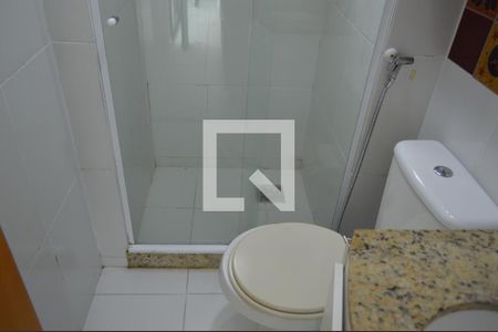 Apartamento para alugar com 72m², 2 quartos e 1 vagaBanheiro da suíte