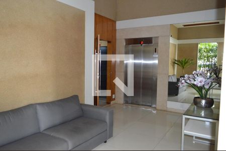 Apartamento para alugar com 72m², 2 quartos e 1 vagaHall