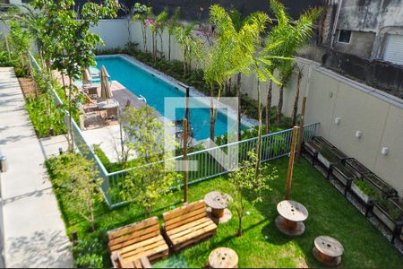 Studio para alugar com 27m², 1 quarto e sem vaga Studio para alugar com 27m², 1 quarto e sem vagaÁrea comum - Piscina