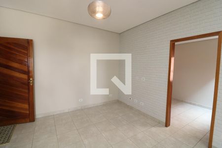 Sala de casa para alugar com 2 quartos, 70m² em Cidade Satélite Santa Bárbara, São Paulo
