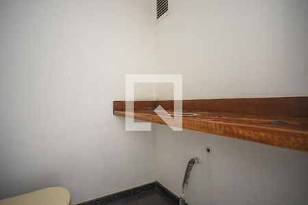 Lavabo de apartamento à venda com 3 quartos, 139m² em Vila Sônia, São Paulo