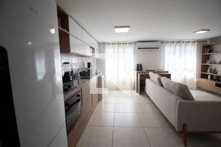 Apartamento para alugar com 77m², 2 quartos e 1 vagaCozinha