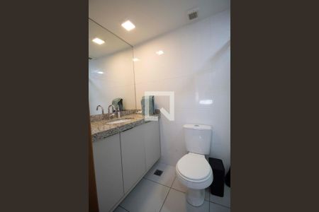 Apartamento para alugar com 77m², 2 quartos e 1 vagaBanheiro da suíte 2