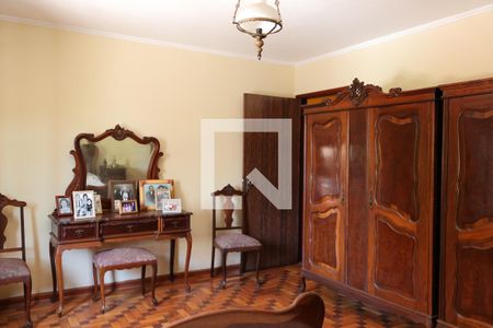 Casa à venda com 450m², 5 quartos e 2 vagas Casa à venda com 450m², 5 quartos e 2 vagasQuarto 3