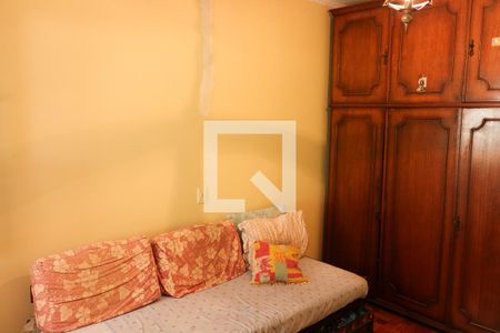 Casa à venda com 450m², 5 quartos e 2 vagas Casa à venda com 450m², 5 quartos e 2 vagasQuarto 4