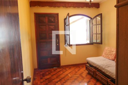 Casa à venda com 450m², 5 quartos e 2 vagas Casa à venda com 450m², 5 quartos e 2 vagasQuarto 4