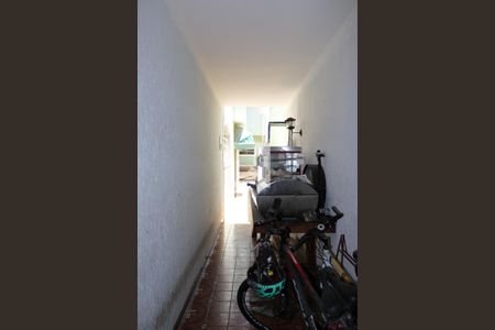 Casa à venda com 450m², 5 quartos e 2 vagas Casa à venda com 450m², 5 quartos e 2 vagasEdícula