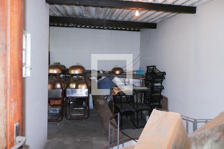 Casa à venda com 450m², 5 quartos e 2 vagas Casa à venda com 450m², 5 quartos e 2 vagasEdícula