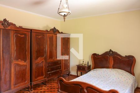 Casa à venda com 450m², 5 quartos e 2 vagas Casa à venda com 450m², 5 quartos e 2 vagasQuarto 3