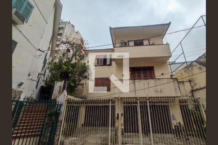 Apartamento à venda com 137m², 3 quartos e 1 vaga Apartamento à venda com 137m², 3 quartos e 1 vagaFachada