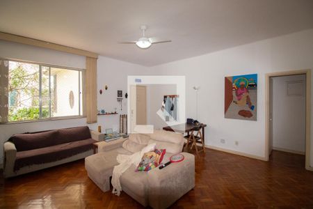 Apartamento à venda com 137m², 3 quartos e 1 vaga Apartamento à venda com 137m², 3 quartos e 1 vagaSala