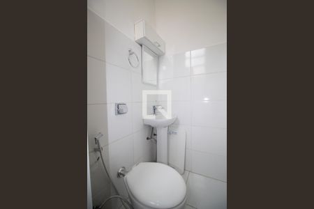 Apartamento à venda com 137m², 3 quartos e 1 vaga Apartamento à venda com 137m², 3 quartos e 1 vagaBanheiro da Suíte 2