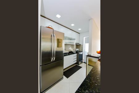 Cozinha de apartamento para alugar com 2 quartos, 78m² em Vila Galvão, Guarulhos