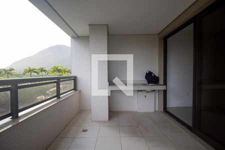 Varanda de apartamento para alugar com 4 quartos, 122m² em Barra da Tijuca, Rio de Janeiro