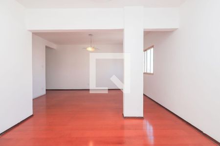 Apartamento à venda com 84m², 2 quartos e sem vaga Apartamento à venda com 84m², 2 quartos e sem vagaSala