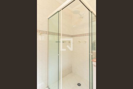 Casa à venda com 200m², 4 quartos e 1 vagaBanheiro da Suíte 2