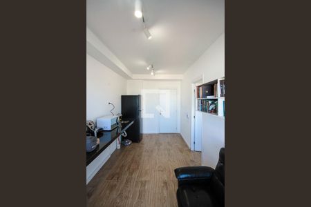 Sala e Cozinha de apartamento à venda com 1 quarto, 28m² em Vila Independência, São Paulo