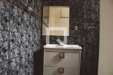 Apartamento para alugar com 100m², 3 quartos e sem vaga Apartamento para alugar com 100m², 3 quartos e sem vagaBanheiro da Suíte