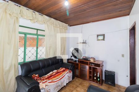 Sala de casa à venda com 4 quartos, 60m² em Estância Velha, Canoas