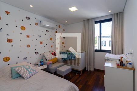 Suíte 1 de casa à venda com 4 quartos, 240m² em Indianópolis, São Paulo