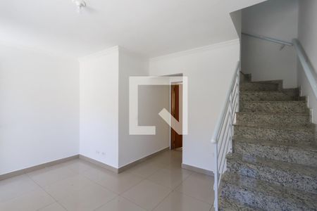 Sala de casa para alugar com 3 quartos, 80m² em Vila Santa Maria, São Paulo