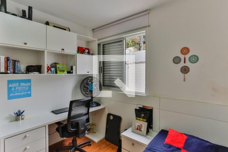 Quarto 1 de apartamento à venda com 2 quartos, 130m² em Santa Tereza, Belo Horizonte