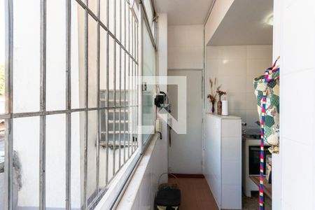 Apartamento à venda com 117m², 3 quartos e 1 vagaÁrea de Serviço