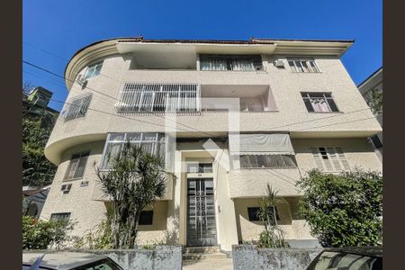 Apartamento à venda com 117m², 3 quartos e 1 vagaFachada