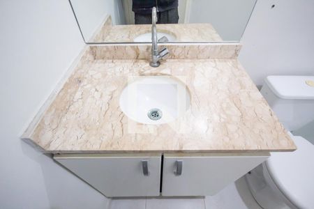 Banheiro de apartamento para alugar com 1 quarto, 40m² em Vila Osasco, Osasco