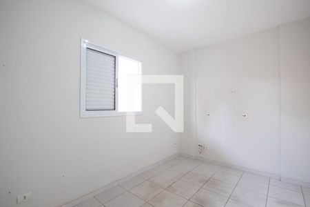 Quarto de apartamento para alugar com 1 quarto, 40m² em Vila Osasco, Osasco