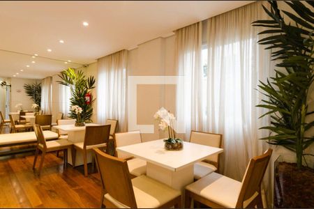Apartamento para alugar com 67m², 2 quartos e 1 vaga Apartamento para alugar com 67m², 2 quartos e 1 vagaÁrea comum - Salão de festas