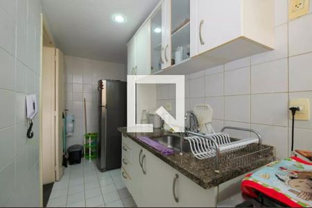Apartamento para alugar com 62m², 2 quartos e 1 vagaCozinha