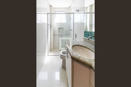 Apartamento para alugar com 83m², 3 quartos e 2 vagas Apartamento para alugar com 83m², 3 quartos e 2 vagasBanheiro Social