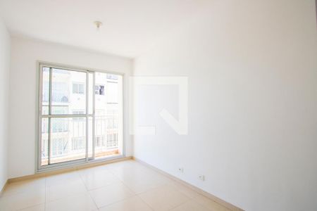 Sala de apartamento para alugar com 2 quartos, 45m² em Vila Homero Thon, Santo André
