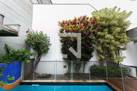 Casa à venda com 330m², 4 quartos e 5 vagasJardim