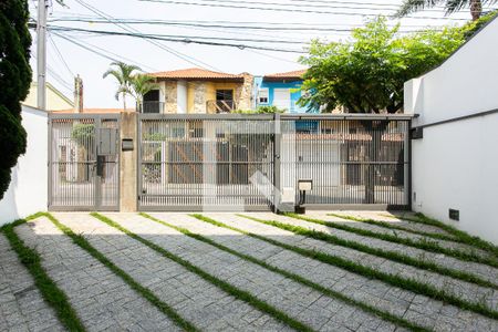 Casa à venda com 330m², 4 quartos e 5 vagasGaragem