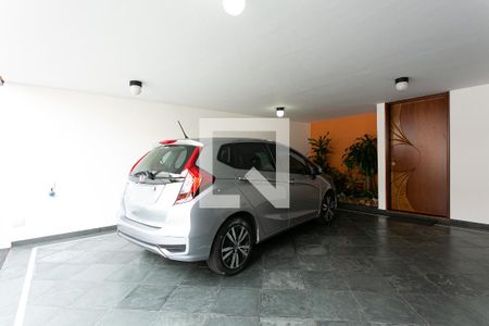 Casa à venda com 330m², 4 quartos e 5 vagasGaragem