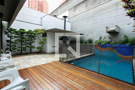 Casa à venda com 330m², 4 quartos e 5 vagasPiscina