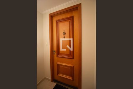 Apartamento à venda com 98m², 3 quartos e 2 vagas Apartamento à venda com 98m², 3 quartos e 2 vagasHall de Entrada