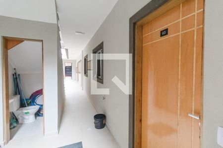 Casa de condomínio à venda com 28m², 1 quarto e sem vaga Casa de condomínio à venda com 28m², 1 quarto e sem vagaDetalhe