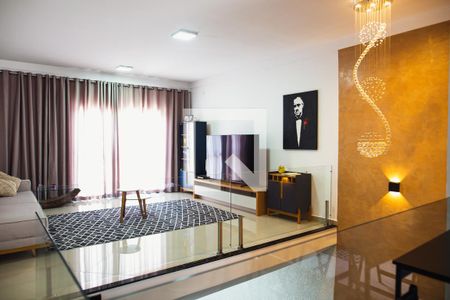 Sala de casa à venda com 3 quartos, 169m² em Parque Capuava, Santo André