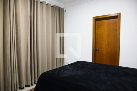 Casa à venda com 169m², 3 quartos e 4 vagasSuite