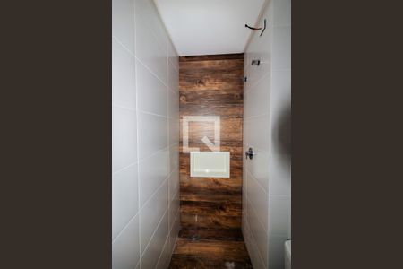 Banheiro de apartamento para alugar com 2 quartos, 50m² em Jardim, Santo André